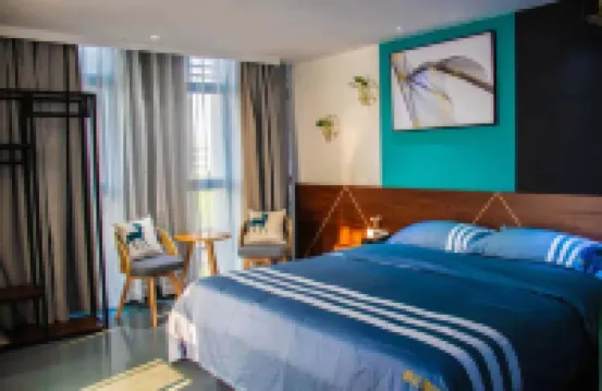 Huaijia Art Hotel