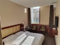 Linxi Heyue Hotel فنادق في لينشي