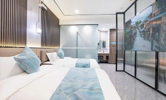 Beidou E-sports Hotel (Xuchang Caowei Ancient City Pang Donglai Life Square)
