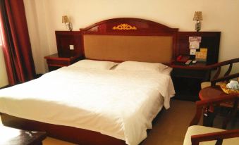 Dongxing Hongda Hotel
