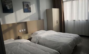 Lanfeng Business Hotel