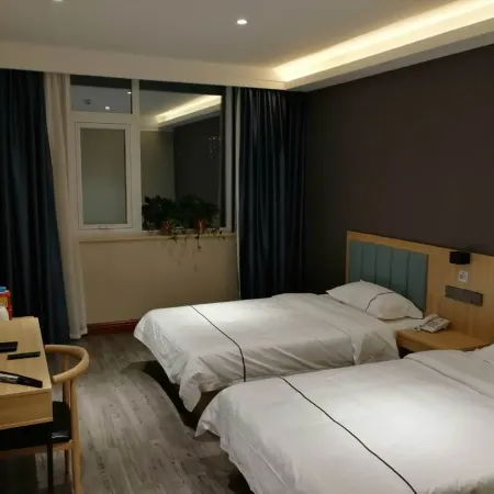 Lutong Hotel Luhe Road