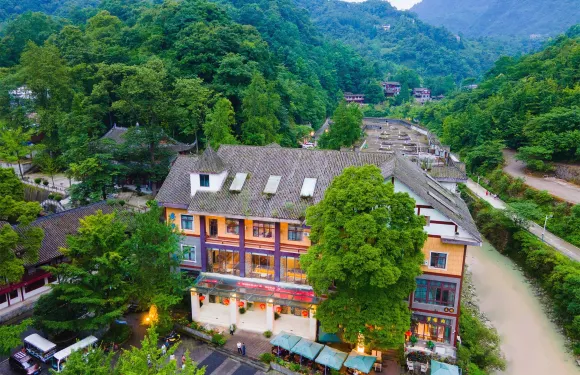 安平大酒店（青城後山泰安古鎮景區店）