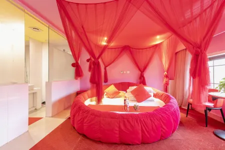 OYO TianjinZunjueHOTEL Отели рядом с достопримечательностью «Training Park of Xiaozhan»