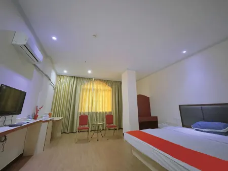 Tiancheng Business Hotel Отели рядом с достопримечательностью «Guiping East Tower»