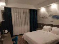 Honghu Yongtong Hotel