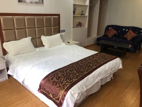 Jiande Fuqiang Business Hotel