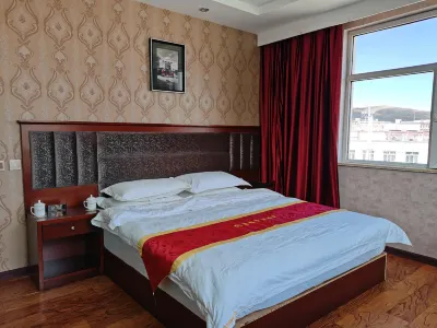 Shiqu Shangri-La Hotel Hotel di Sêrxü County