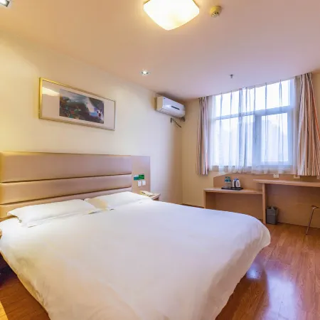 Motel Hotel (Wuhan Tongji Hospital Qingnian Road Subway Station) Отели рядом с достопримечательностью «Начальная Школа Авиадороги»