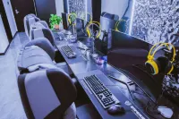 Solo Electric Sports Hotel (Boutique)