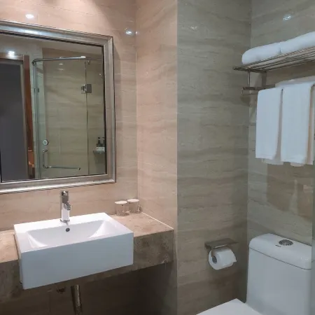 Yilong Anyun Hotel