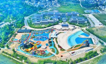 Shiqi Fodingshan Hot Spring Town Yutangsheng Hot Spring Resort Hotel