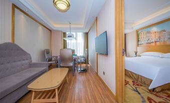 Vienna Hotel
