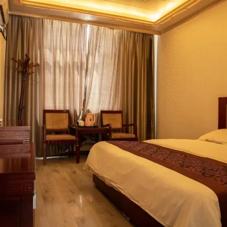 Laiba Express Hotel