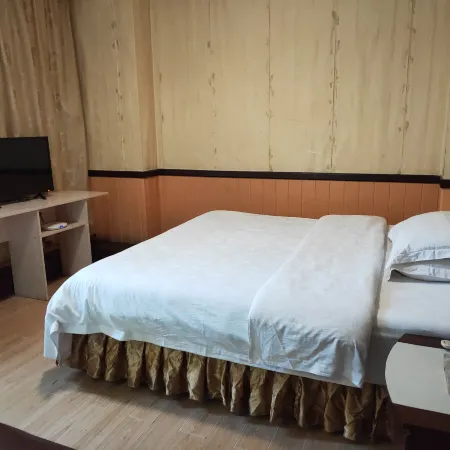 Baojing Tiandu Hotel