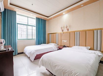 Yongcheng Golden Apple Business Hotel