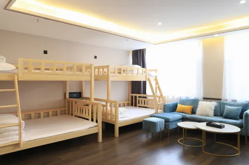 Zhi Jia Yun Hotel