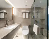 Vienna International Hotel (Urumqi International Airport) - جاكوزي