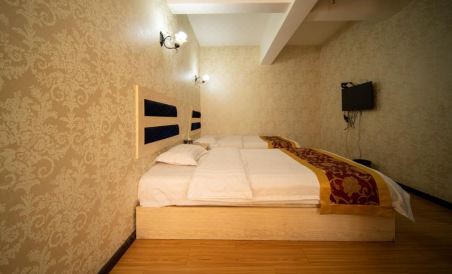 Wushan Guihe Business Hotel - Housity