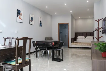 Huairen Yuhuashi Hotel