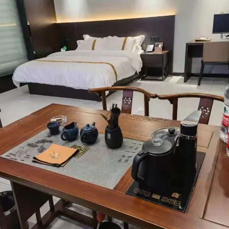 Lan ting holiday hotel