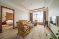 Huifeng Hotel Hotels near Ancestral Hall of Family Sun