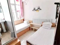 Luanping Famous Farmyard