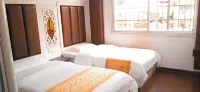 Fenghuang Qingyun Elegant Residence Chinese Inn