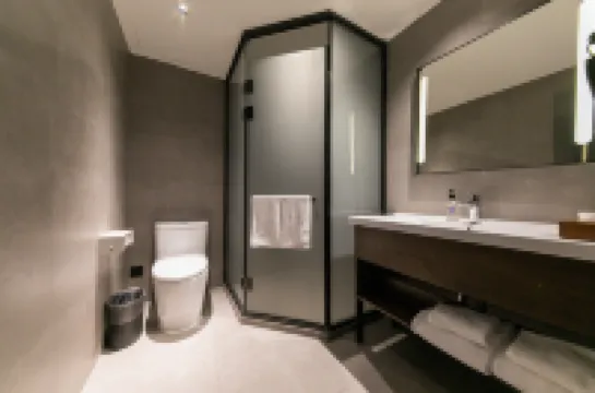 漢庭酒店（上海中山公園地鐵站店）