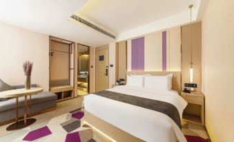 Lavande Hotel (Kunming Dongfeng Square Nanping Street)