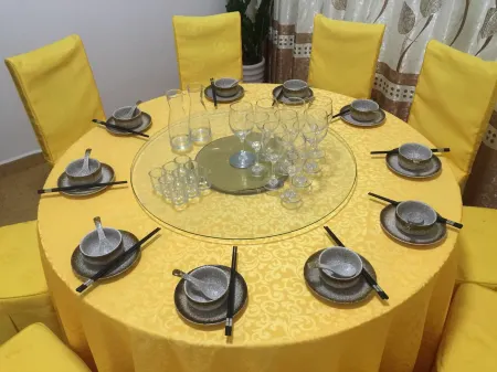 Zixing Nongmen Inn Отели рядом с достопримечательностью «Dongjiang Lake Phoenix Island Scenic Area»