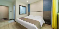 Hello Light Hotel (Suining traditional Chinese medicine hospital store) - Haluo Peaceful Sleep Deluxe Double Bed Room
