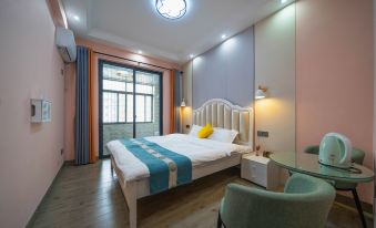 Yunjian Serviced Apartment (Zhangzhou Railway Station Branch)