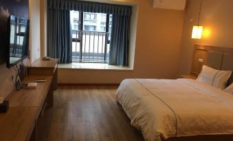 Jiazhou Hotel (Chongqing Tiaodeng)