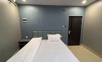 Houlin Hotel