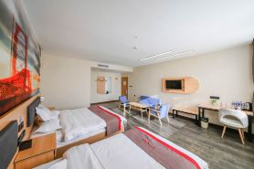 Ulanqab Huaxin Premium Hotel (Jining South Railway Station)