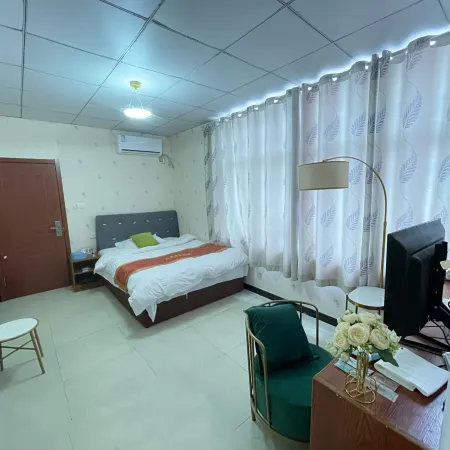 Linyi Junyue Business Hotel