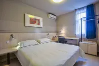 Jinjiang Hotel (Taizhou Huangyan Jiufeng Park)