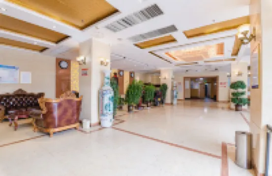 Neixiang Bangtai Hotel （Neixiang Railway Station Branch）
