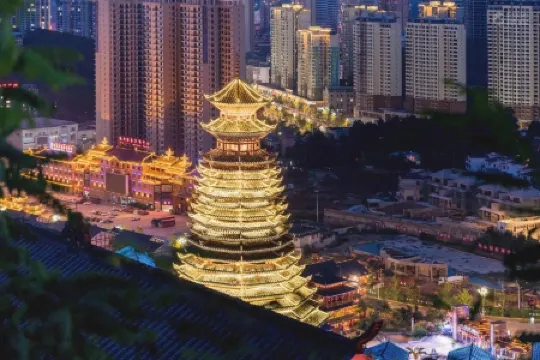 Orange Peninsula Hotel (Zhangzhou Zhongxu Square) Отели в г. Пичжоу