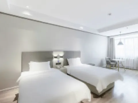 Free comfort（Beijing Niujie Subway Station Xuanwu Hospital） Hotels near Niu Street (Muslim Street)