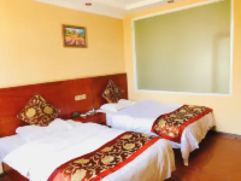 Changning Jinning Hotel