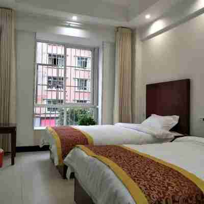 Junlian Memorial Hotel Rooms