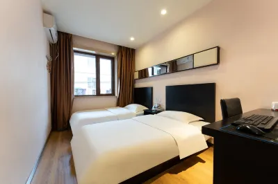 Xinhuaxia Sunflower Express Hotel Hotel di Jiaohe