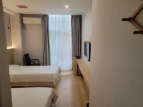 jindaxiang Express Hotel (Baoji Jiangtan Road Store)