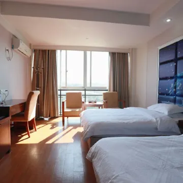 Mingxi Jinzuan Hotel