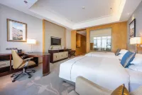 Yining Beauty Hotel (Liuxing Street Scenic Area Airport Store)