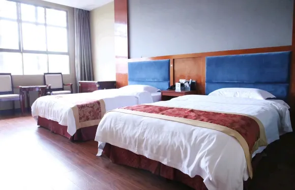 雷山苗嶺鐵牛商務酒店