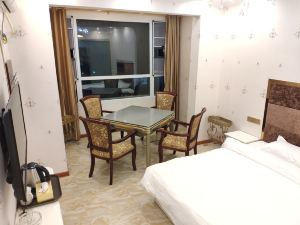 Quxian Tengda Business Hotel