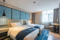 Echarm Hotel (Guangzhou Gangding Subway Station Jinan University Store) Hotels in Guangzhou